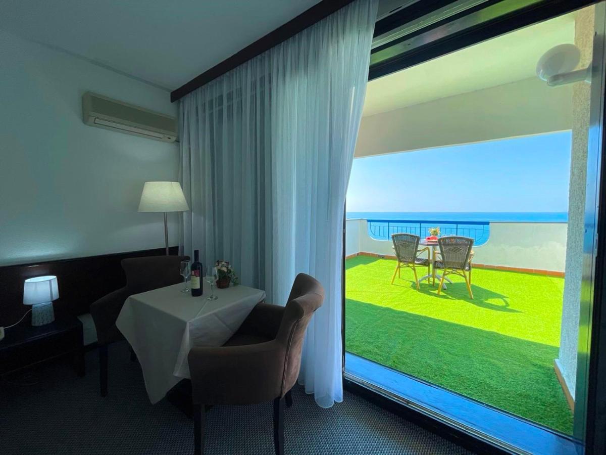 Corpus A - Hotel Albatros Ulcinj Exterior photo